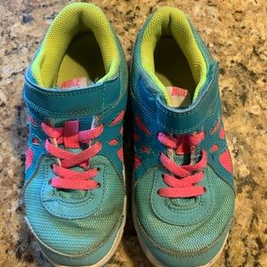 Nike Girls Tennis Shoes, Size 13